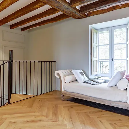 La Petite Chatelaine - Charmante Maison Au Calme Saponay